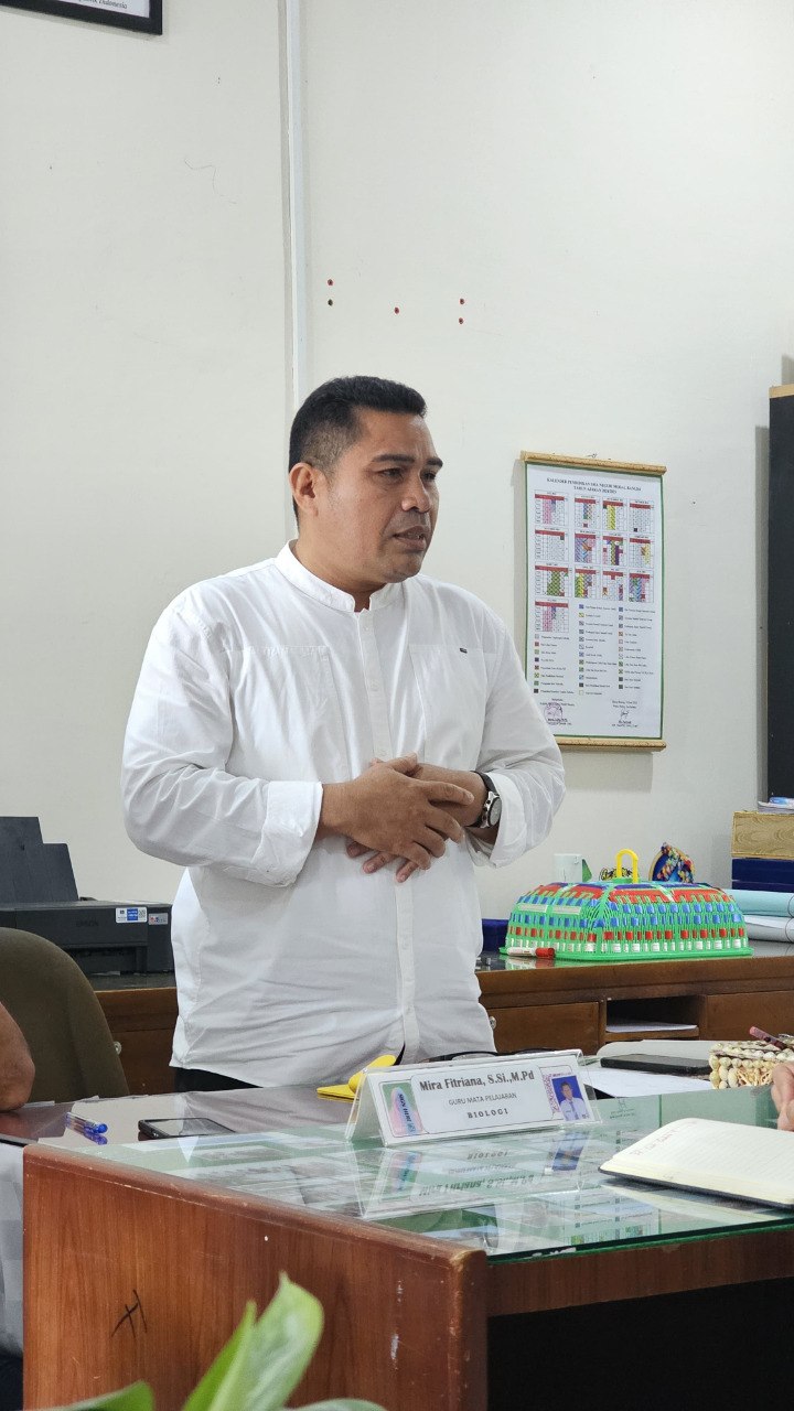 Rapat Perdana Dr. Sofyan