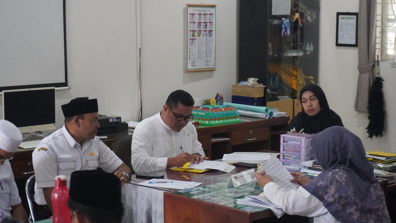Suasana Rapat
